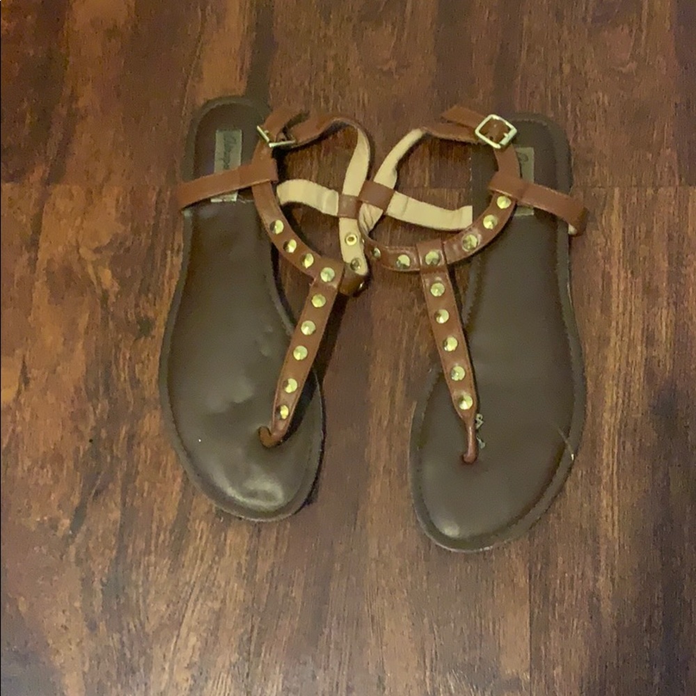 Ladies sandals